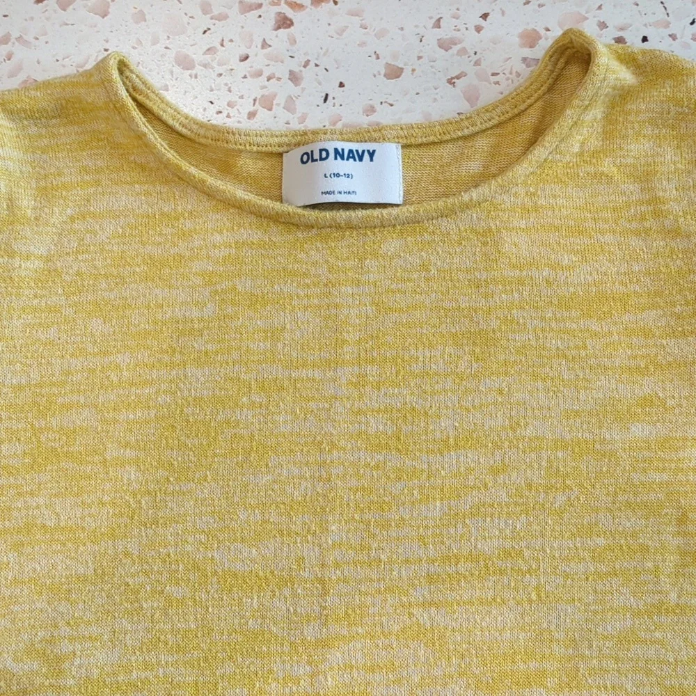 Old Navy | Golden Yellow Pullover Lightweight Sweater Long Sleeves | L